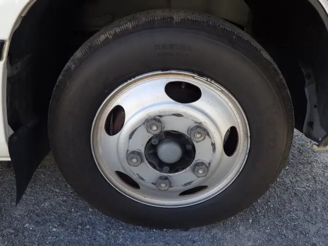 トヨタ コースター SKG-XZB70(2WD)の写真41