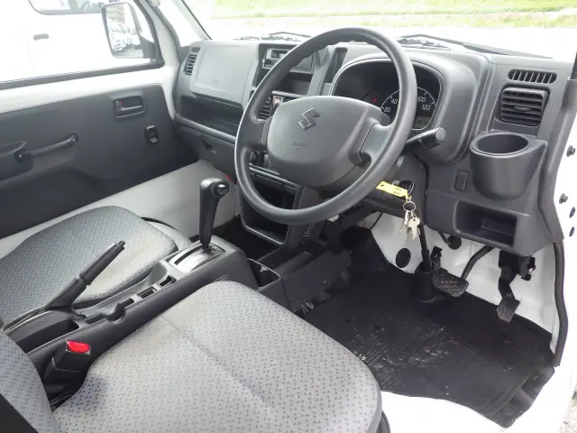 スズキ キャリイ 3BD-DA16T(2WD)の写真6