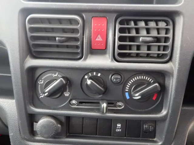 スズキ キャリイ 3BD-DA16T(2WD)の写真11