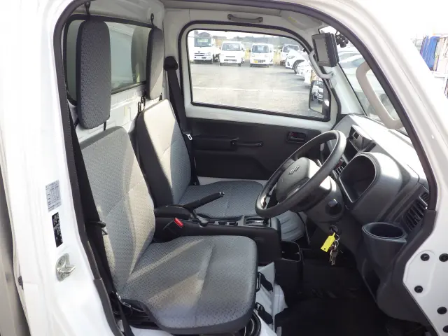 スズキ キャリイ 3BD-DA16T(2WD)の写真7