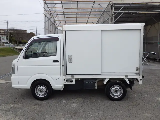 スズキ キャリイ 3BD-DA16T(2WD)の写真3