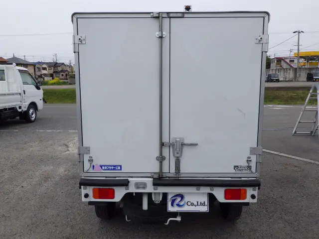 スズキ キャリイ 3BD-DA16T(2WD)の写真5