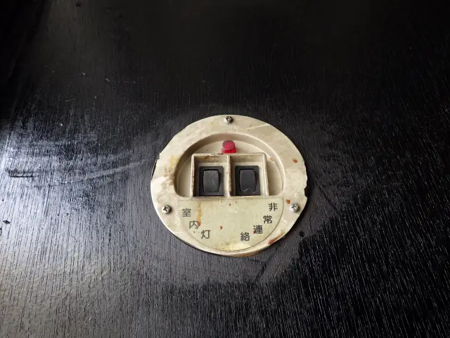 いすゞ エルフ TKG-NMR85AN(2WD)の写真23