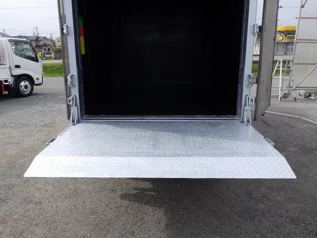 いすゞ エルフ TKG-NMR85AN(2WD)の写真29