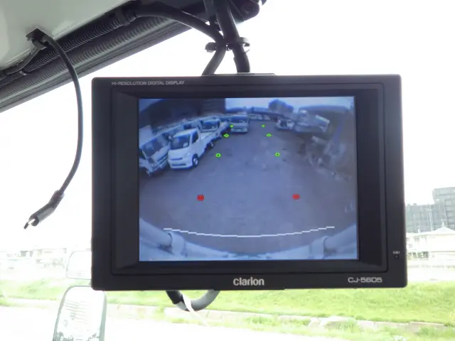 いすゞ エルフ TPG-NHR85AN(2WD)の写真18