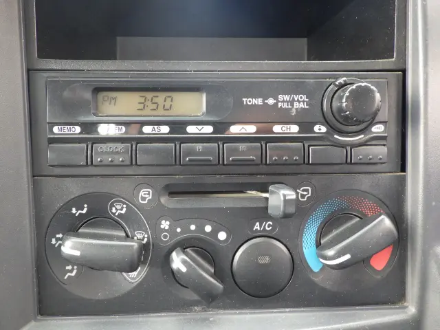 マツダ タイタン TKG-LJR85AD(2WD)の写真9