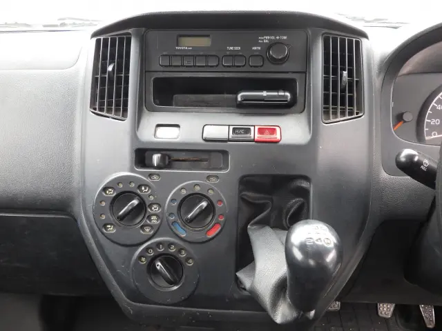 トヨタ タウンエーストラック ABF-S402U(2WD)の写真9