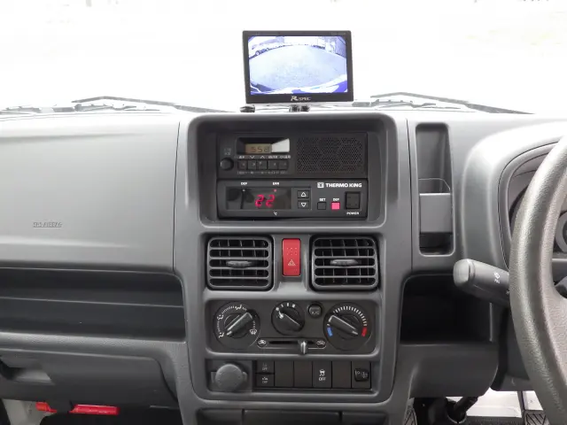 スズキ キャリイ 3BD-DA16T(2WD)の写真9