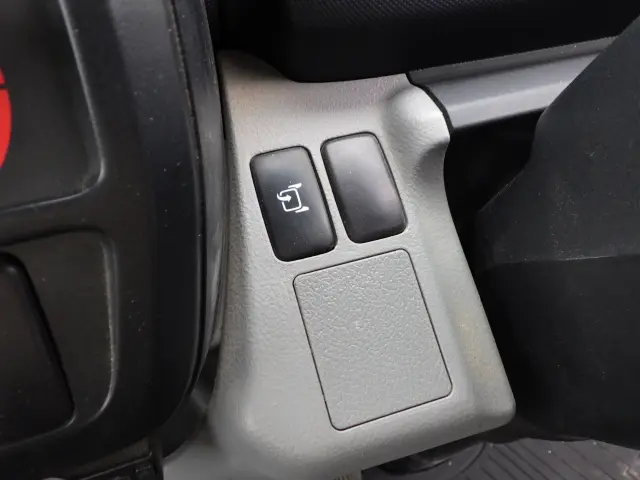 トヨタ ダイナ SKG-XZC605(2WD)の写真12