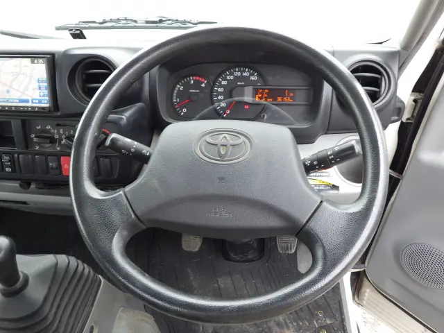 トヨタ ダイナ SKG-XZC605(2WD)の写真15