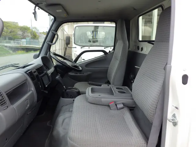 トヨタ トヨエース ABF-TRY220(2WD)の写真8