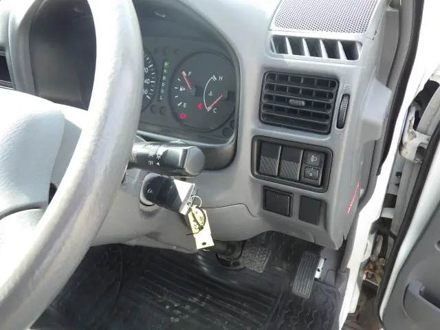 マツダ ボンゴトラック DBF-SLP2T(2WD)の写真14