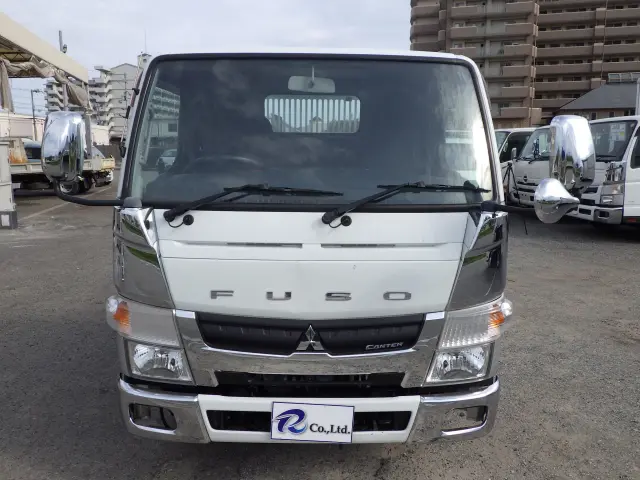 三菱 キャンター TPG-FBA30(2WD)の写真4