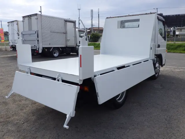 三菱 キャンター TPG-FBA30(2WD)の写真23