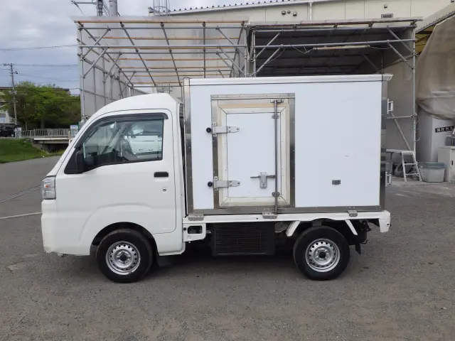 ダイハツ ハイゼットトラック 3BD-S500P(2WD)の写真3