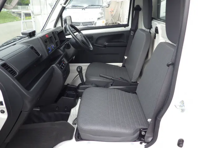 ダイハツ ハイゼットトラック 3BD-S500P(2WD)の写真8