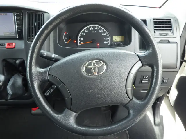 トヨタ ライトエーストラック DBF-S402U(2WD)の写真18