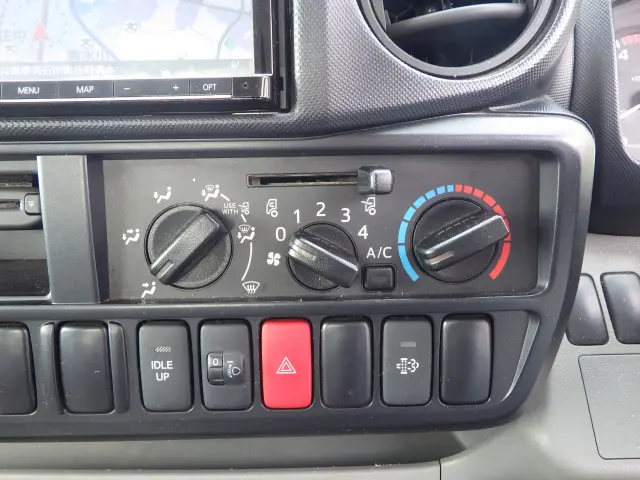 トヨタ トヨエース QDF-KDY231(2WD)の写真11