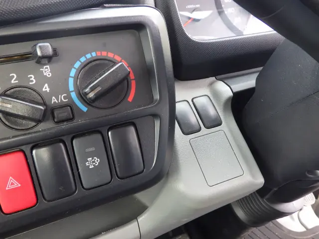 トヨタ トヨエース QDF-KDY231(2WD)の写真14