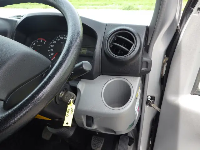 トヨタ トヨエース QDF-KDY231(2WD)の写真15