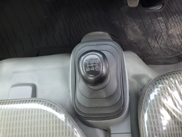 トヨタ トヨエース QDF-KDY231(2WD)の写真16