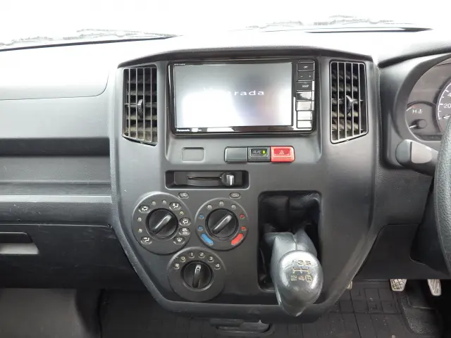 トヨタ タウンエーストラック 5BF-S403U(2WD)の写真9