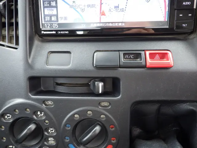 トヨタ タウンエーストラック 5BF-S403U(2WD)の写真11