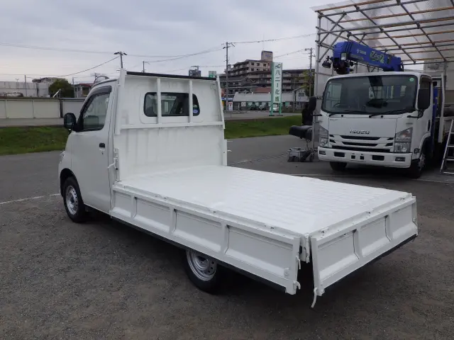 トヨタ タウンエーストラック 5BF-S403U(2WD)の写真22
