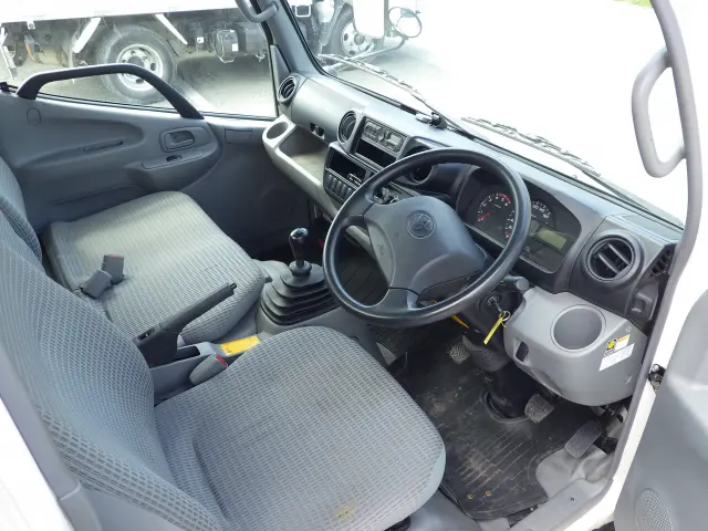 トヨタ ダイナ QDF-KDY231(2WD)の写真6