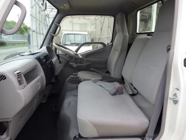 トヨタ ダイナ ABF-TRY230(2WD)の写真8