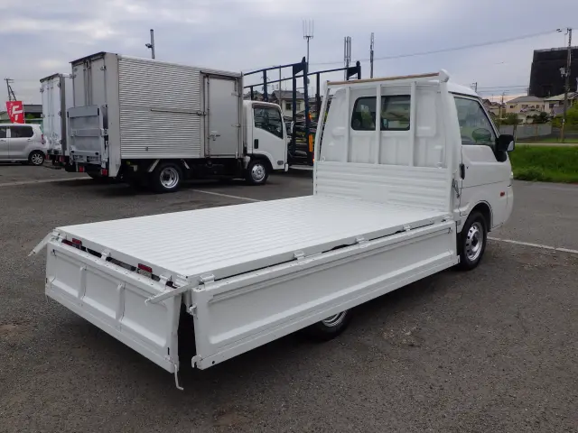 マツダ ボンゴトラック ABF-SKP2T(2WD)の写真15