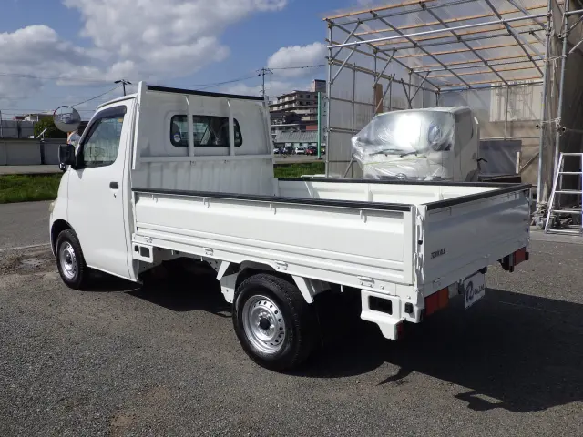 トヨタ タウンエーストラック ABF-S402U(2WD)の写真2