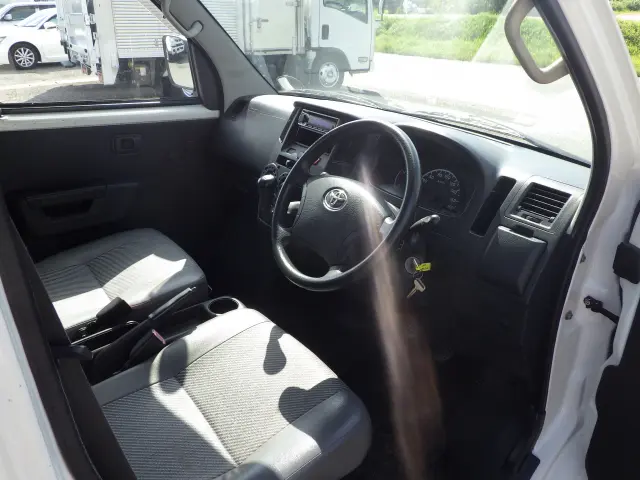 トヨタ タウンエーストラック ABF-S402U(2WD)の写真5
