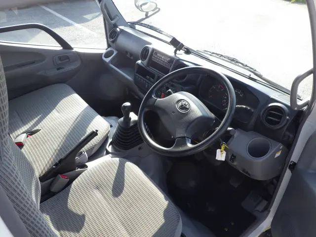 トヨタ トヨエース ＴＫＧ-ＸＺＵ605(2WD)の写真6