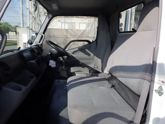 トヨタ トヨエース ＴＫＧ-ＸＺＵ605(2WD)の写真8