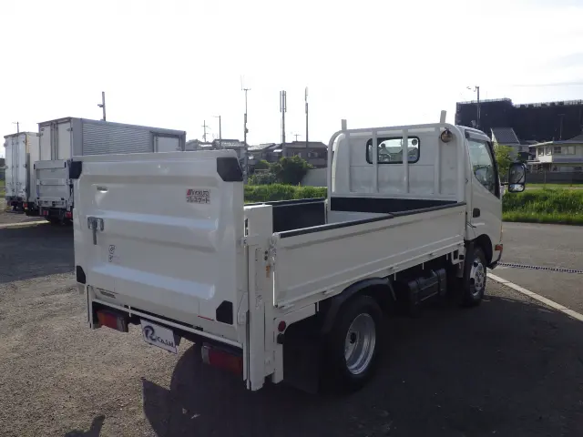 トヨタ トヨエース ＴＫＧ-ＸＺＵ605(2WD)の写真23