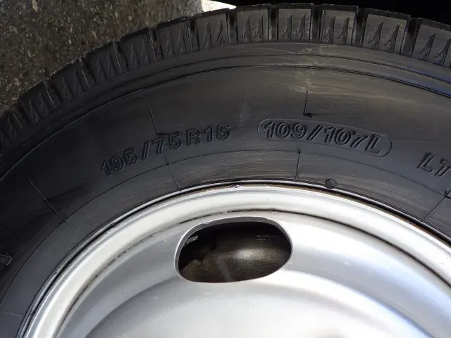 トヨタ トヨエース ＴＫＧ-ＸＺＵ605(2WD)の写真32
