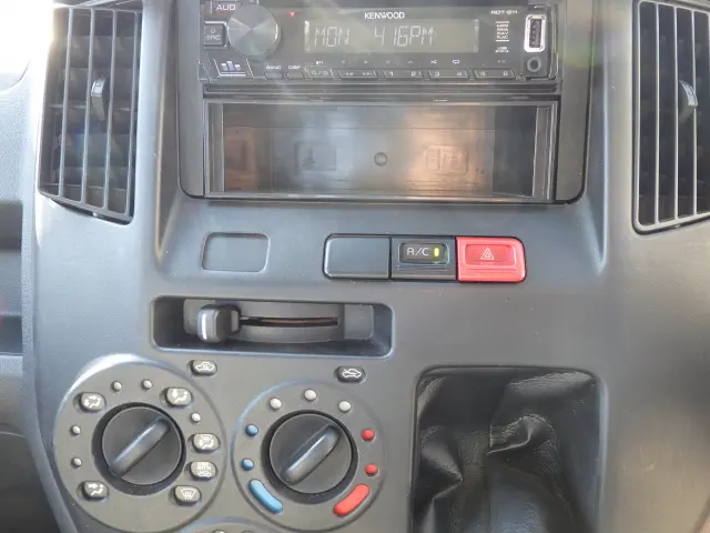 トヨタ タウンエーストラック 5BF-S403U(2WD)の写真11