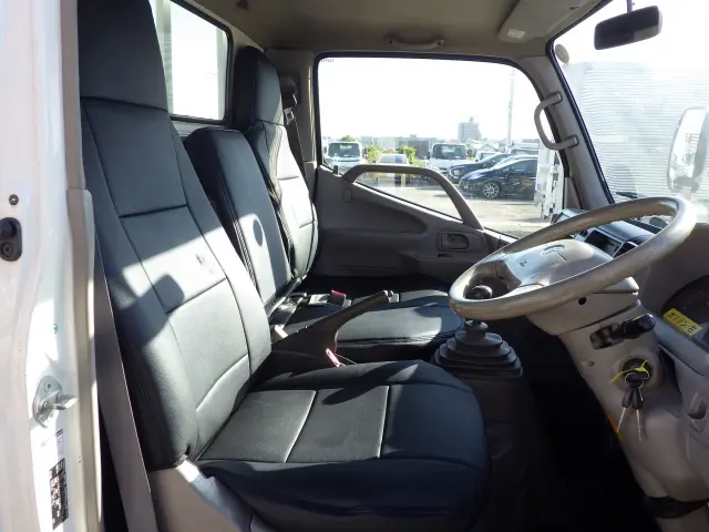 トヨタ ダイナ ABF-TRY230(2WD)の写真7