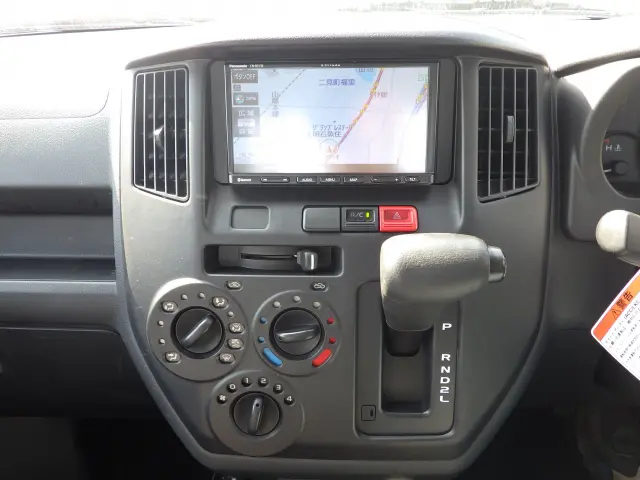 トヨタ タウンエーストラック 5BF-S403U(2WD)の写真9
