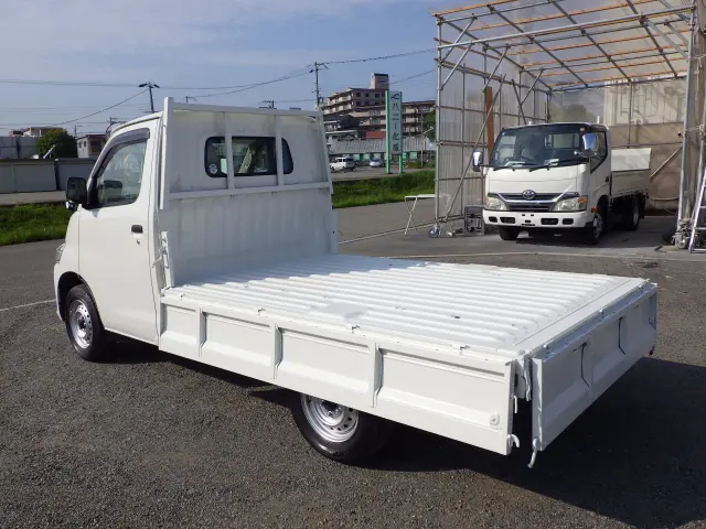 トヨタ タウンエーストラック 5BF-S403U(2WD)の写真23