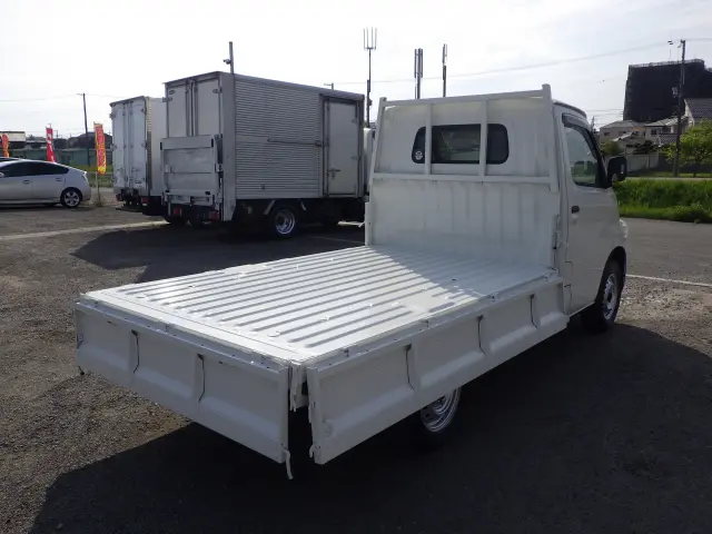 トヨタ タウンエーストラック 5BF-S403U(2WD)の写真24
