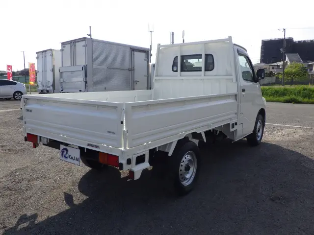トヨタ タウンエーストラック 5BF-S403U(2WD)の写真26