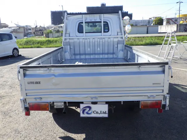 トヨタ ライトエーストラック DBF-S402U(2WD)の写真5