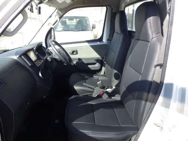 トヨタ ライトエーストラック DBF-S402U(2WD)の写真9