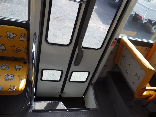 トヨタ コースター ＳＤＧ-ＸＺＢ40(2WD)の写真24