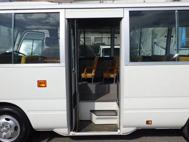 トヨタ コースター ＳＤＧ-ＸＺＢ40(2WD)の写真26