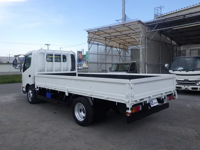 トヨタ ダイナ TKG-XZU710(2WD)の写真2
