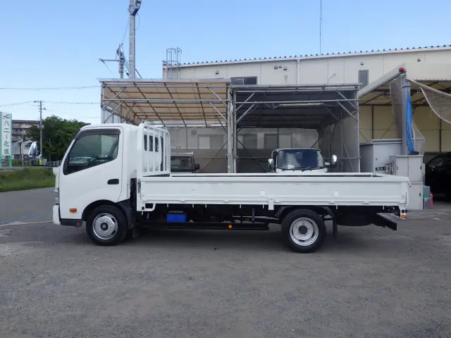トヨタ ダイナ TKG-XZU710(2WD)の写真3