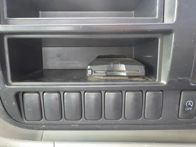 トヨタ ダイナ TKG-XZU710(2WD)の写真13